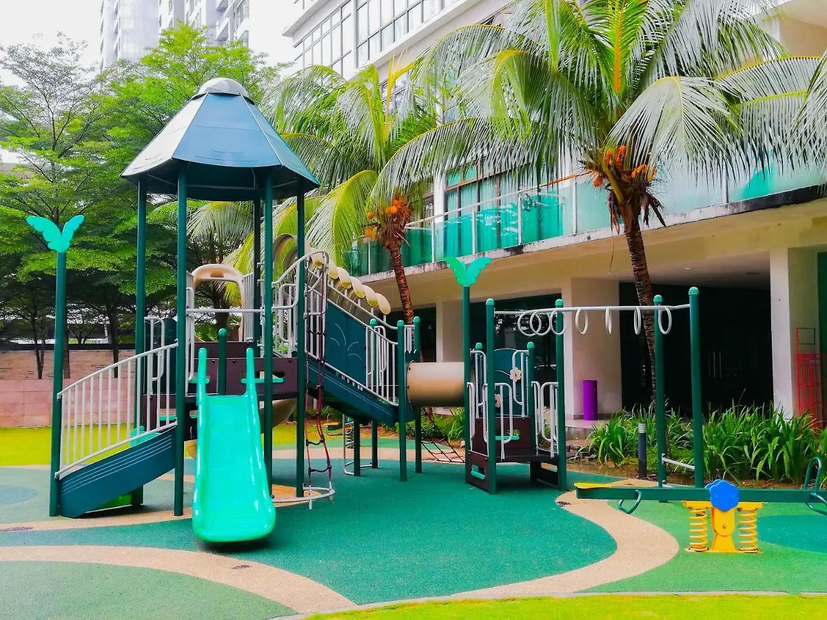 Daire -Lake View- Mount Austin Ikea Toppen 10 Mins - A110 Johor Bahru Malezya