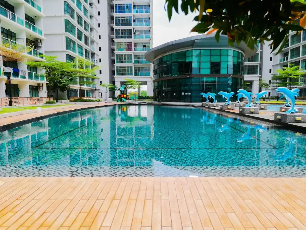 -Lake View- Mount Austin Ikea Toppen 10 Mins - A110 Johor Bahru