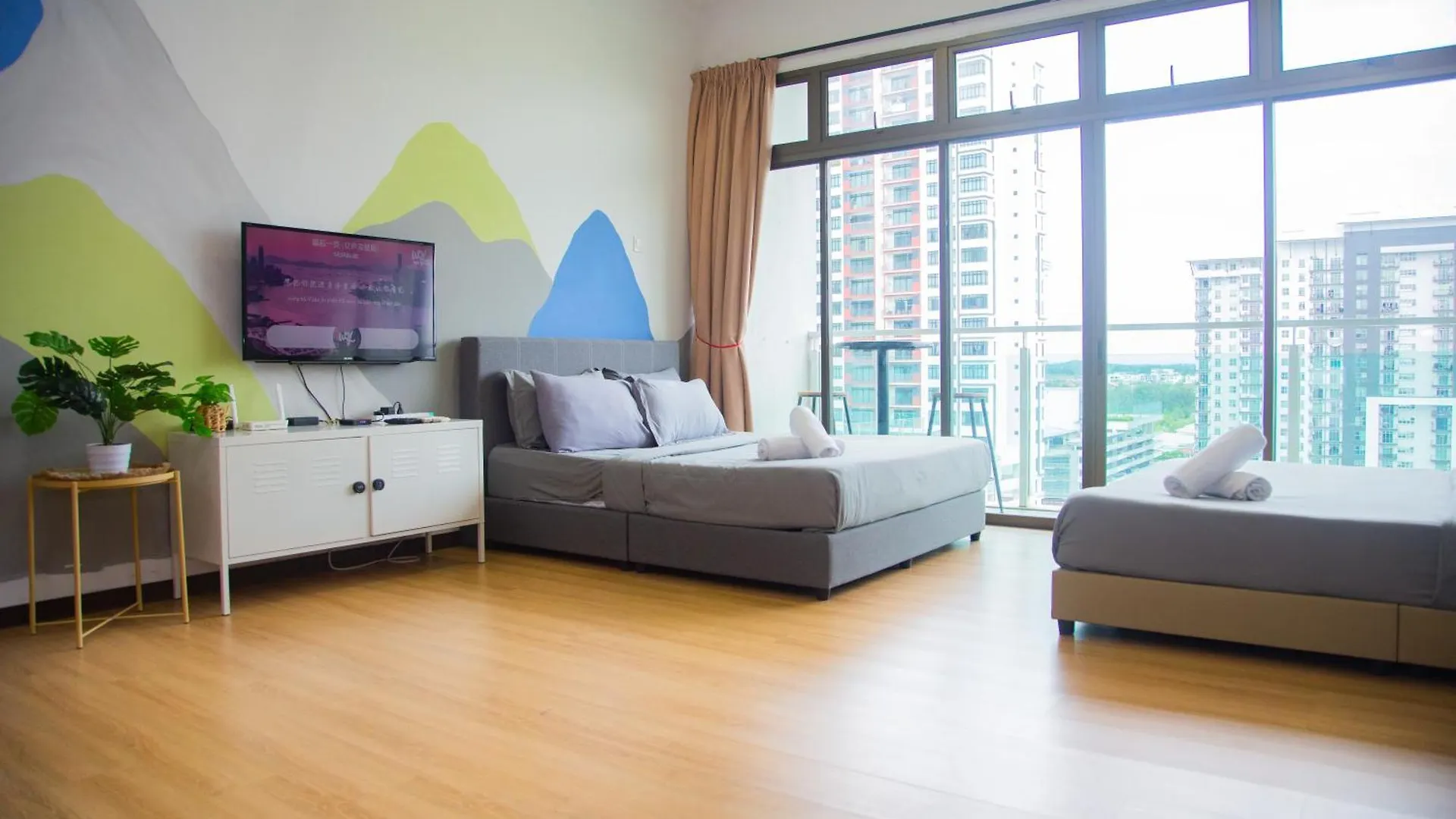 -Lake View- Mount Austin Ikea Toppen 10 Mins - A110 Johor Bahru Daire